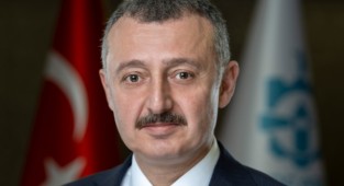 Büyükakın “Birlik ve beraberliğimizin güçlenmesini diliyorum”