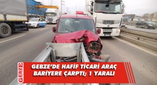 Gebze'de bir araç bariyerlere çarptı
