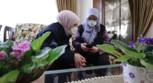 Kocaeli Büyükşehir’den yaşlılara teknolojik hizmet