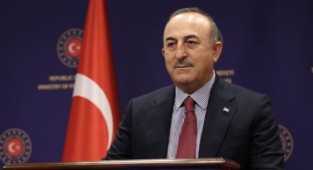 Mevlüt Çavuşoğlu koronavirüse yakalandı