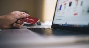 Şubatta online alışveriş arttı