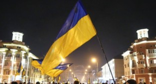 Ukrayna'da OHAL ilan edildi