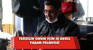 Yarım asırdır aşkla mesleğini yapıyor