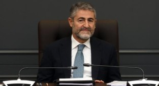 Bakan Nebati: Yeterli ayçiçek yağımız var