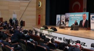 Büyükakın, gençlere seslendi