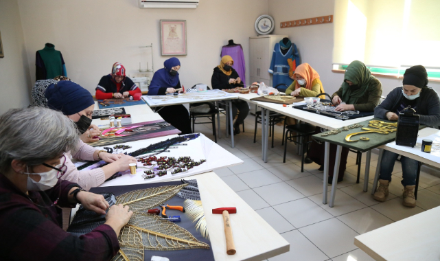 Filografi yaparak sınav stresinden uzaklaşıyor