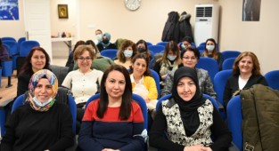 İZAYDAŞ kadın çalışanlarına program düzenledi
