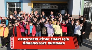 Kitap fuarı için kumbara dağıttılar