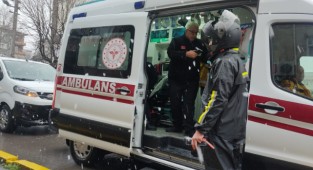 Otomobil ile motosiklet çarpıştı: 1 yaralı