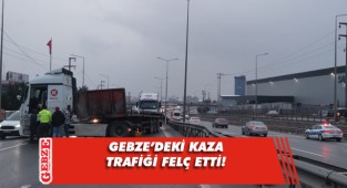 Tır bariyerlere çarptı, D-100 kilitlendi