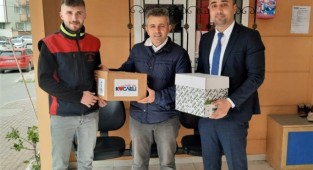 Büyükşehir’den 472 muhtarlığa malzeme desteği