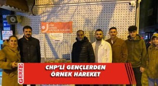 CHP’li gençler lokma dağıttı