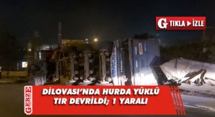Dilovası'nda hurda yüklü tır devrildi