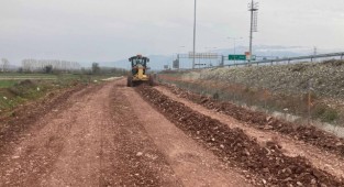 İzmit kırsalında yol konforu sağlanıyor