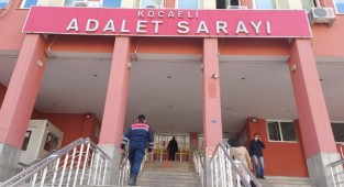 Kız kardeşlere hapis cezası
