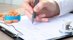 Koca: Tüm sağlık raporları yıl sonuna kadar geçerli