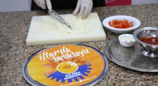 KOMEK Hurması 100 aileye misafir olacak