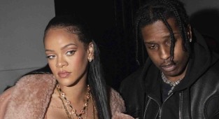 Rihanna’da aldatıldı!