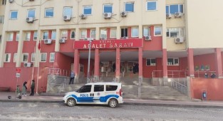 Uyuşturucu ticareti sanıklarına 8 yıl 4 ay hapis