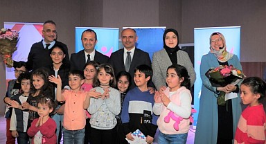 Anneler gününe özel söyleşi gerçekleştirildi