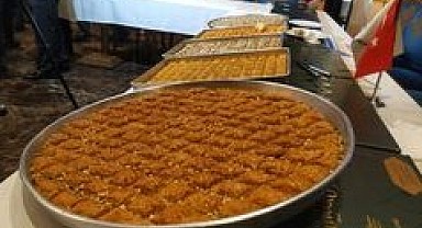 Baklava üreticiler fıstık fiyatlarına çare arıyor