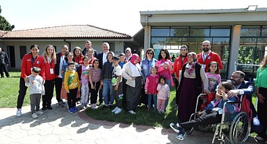 Büyükakın'dan adanmış annelere vefa buluşması