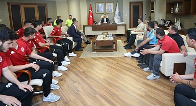 Büyükakın, Kullarspor U-18 takımını konuk etti