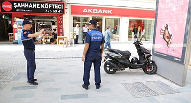 Cumhuriyet Bulvarında öncelik yayanın