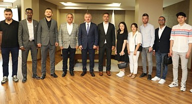 Büyükakın, “Şehrin fikir inşası da çok önemli “