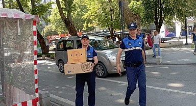 Büyükşehir Zabıtası, zorda kalanın yanında