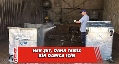Darıca’da çöp konteynerleri temizleniyor
