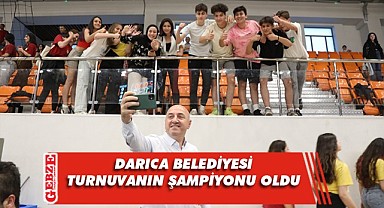 Darıca’da Voleybol Cup şöleni yaşandı