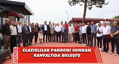Gakkoşlar kahvaltıda bir araya geldi