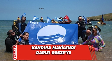 Seyrek Plajı'nda mavi bayrak dalgalanmaya başladı