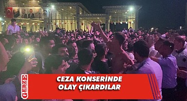 Alkollü gençler konserde olay çıkardı