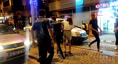 Alkollü mekanda kavga çıkaran çift gözaltına alındı