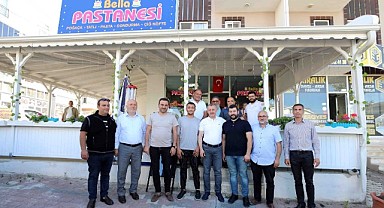 Büyükakın, esnaf ve vatandaşlarla bir araya geldi