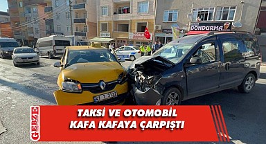 Hafif ticari araçla taksi çarpıştı; 5 yaralı