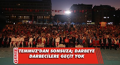 Kocaeli'nde binlerce kişi 15 Temmuz nöbeti tuttu