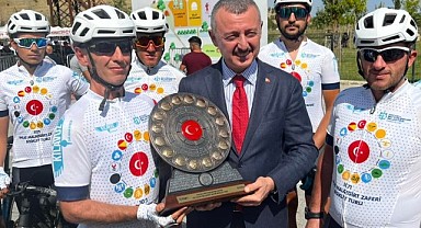 Büyükakın, “Şanlı zaferimizin 951. yılı kutlu olsun”