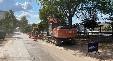 Büyükşehir üstyapı çalışmalarına devam ediyor