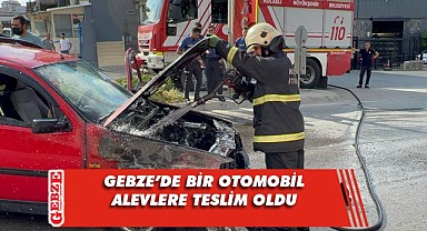 Otomobil motoru alev aldı!
