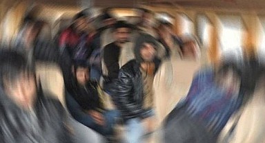195 düzensiz göçmen sınır dışı edildi
