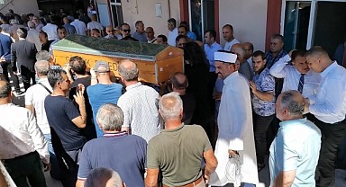 Öğrencilerden öğretmenlerine son görev