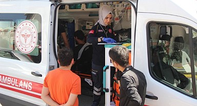 Otomobil ile motosiklet çarpıştı; 1 yaralı