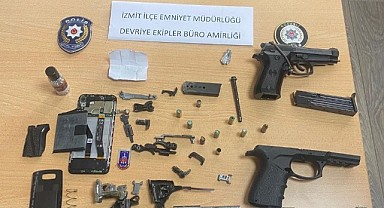 Şüphelinin evinde çok sayıda silah parçası ele geçirildi