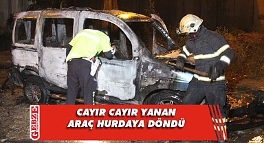 Terk edilmiş araç alevlere teslim oldu