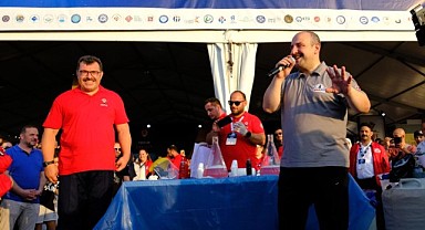 Varank, Kocaeli Bilim Merkezi’nin şovlarına hayran kaldı