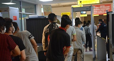 76 yabancı uyruklu şahıs ülkelerine gönderildi