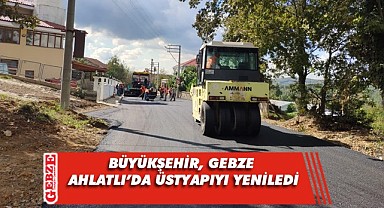 Ahlatlı'da yollar üstyapı çalışmasıyla yenilendi